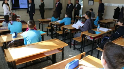 Kaymakam Karaaslan’dan Okul Ziyaretleri: Eğitim Süreçlerini Yerinde İnceledi