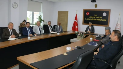 Amasya’da Haftalık Eğitim Değerlendirme Toplantısı Gerçekleştirildi