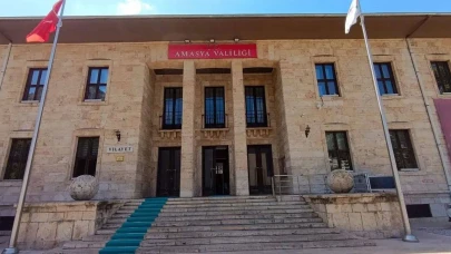 Amasya’da Kar Tatili Genişletildi: Hafta Sonu Eğitim ve Sınavlara Ara Verildi