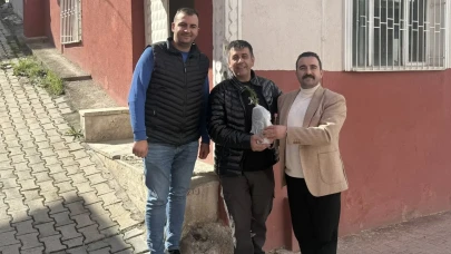 Merzifon Gençlerinden Naccar Mahallesi’ne Fidan Hediyesi