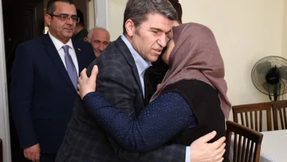 Önder Bakan’dan Gönüllere Dokunan Bayramlaşma
