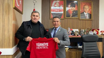 Türkiye-Avusturya Maçı Öncesi MHP Amasya’ya Ziyaret