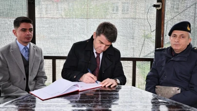 Amasya Valisi, Esençay Jandarma Karakolu’nu Ziyaret Ederek Güvenlik Görevlileriyle Buluştu