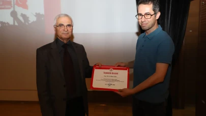 Amasya Üniversitesi'nde "Atatürk ve Millî Hâkimiyet" Konulu Konferans Düzenlendi