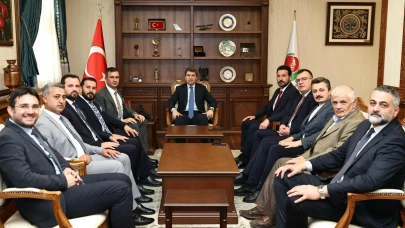 AK Parti Amasya'dan Amasya Valisi Önder Bakan'a ziyaret