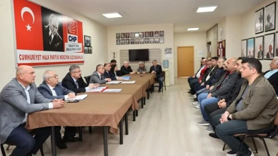 CHP Merzifon İlçe Teşkilatından Meclis Öncesi Grup Toplantısı