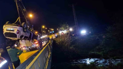 Amasya’da otomobil çay kenarına uçtu: 5 yaralı
