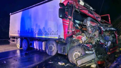 Buzlanma kazaları beraberinde getirdi: 3 yaralı
