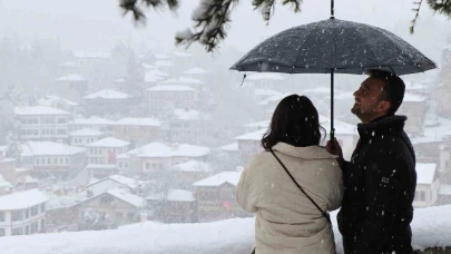 "Osmanlı’nın Parmak İzi" kar manzaraları ile mest etti