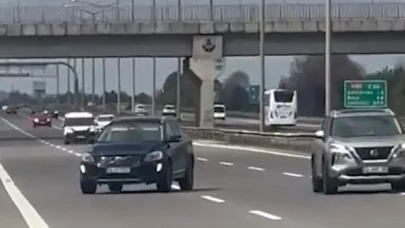 Trafikte geri geri giden sürücü tehlike saçtı: 20 bin lira ceza kesildi