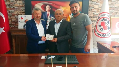 Davutevi Köyü Dernek Başkanı Abdullah Tosun’dan Göynücek Belediye Başkanı Kemal Şahin’e Ziyaret