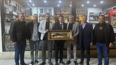 AK Gençlik’ten Girişimcilere Hayırlı Olsun Ziyareti