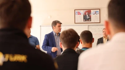 Vali Önder Bakan’dan Meslek Lisesine Ziyaret: “Eğitim, Geleceğin Anahtarıdır”
