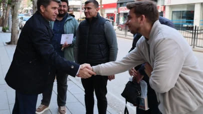 Vali Önder Bakan Amasya’da Esnafla Buluştu: “Vatandaşımızın Yanındayız”