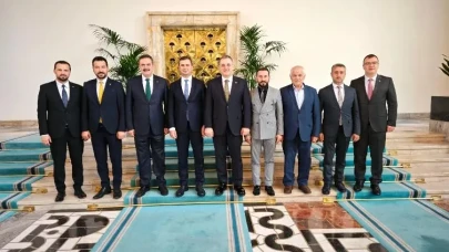 Hasan Çilez, Teşkilat Başkanlarını Meclis’te Ağırladı!