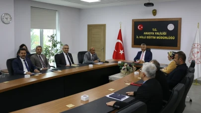 Eğitimde Yol Haritası Belirlendi: Haftalık Değerlendirme Toplantısı Gerçekleştirildi