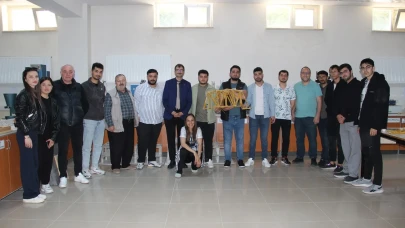 Amasya Üniversitesi’nde “Makarna Köprü Yarışması” Heyecanı