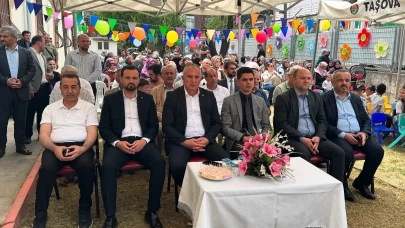 Miniklerin Mezuniyet Sevinci! Taşova’da 4-6 Yaş Kur’an Kursu Programı Duygusal Anlara Sahne Oldu