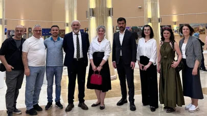 “Üç Kuşak: Ekin, Eser ve Etki” Sergisi Sanat Yoluyla Nesilleri Buluşturdu
