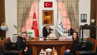 Başkan Kargı’ya Aile Ziyareti: Meclis Üyesi Bayraktar’dan Nezaket Buluşması