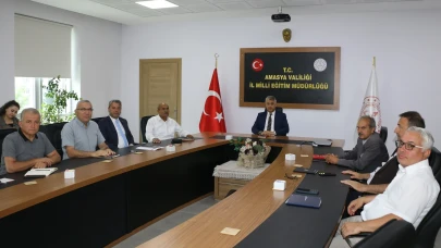 Amasya İl Millî Eğitim Müdürlüğü'nde Haftalık Olağan Değerlendirme Toplantısı Gerçekleştirildi