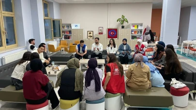 Bağlantıyı Kestiler, Kendilerine Bağlandılar!