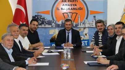 AK Parti Amasya’da İl Yürütme Kurulları ile Toplantı yapıldı