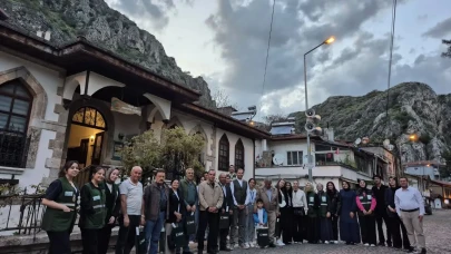 Amasya'lı Muhtarlardan Genç Yeşilay’a İlham!