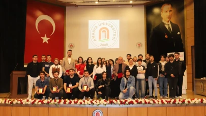 Amasya’da Gençlik ve Deneyim Aynı Sahnedeydi