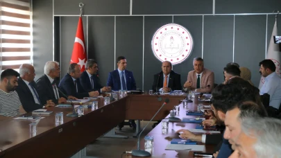 Suluova’da Mesleki Eğitim Masaya Yatırıldı: Kamu ve Sektör Temsilcileri İstişarede Buluştu