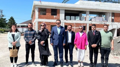 Milletvekili Haluk İpek, Suluova’daki Spor Salonu İnşaatını Yerinde İnceledi