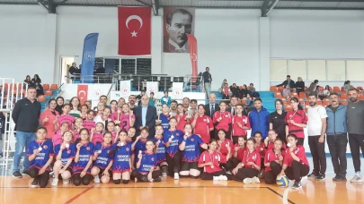 Voleybol Finali Gümüşhacıköy’de Coşku Dolu Anlara Sahne Oldu!