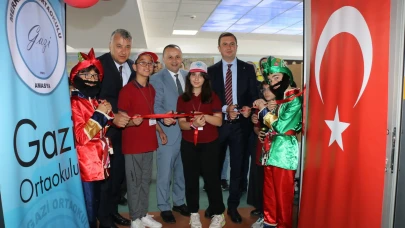Gazi Ortaokulu’nda TÜBİTAK 4006 Bilim Fuarı Açıldı