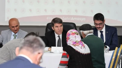 Amasya Valisi Önder Bakan, Halk Günü’nde Vatandaşlarla Buluştu