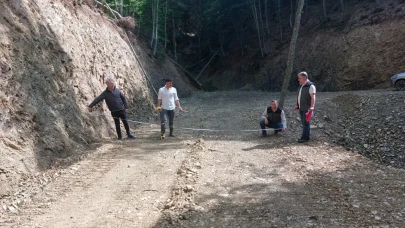 Amasya Orman Bölge Müdürlüğü’nden Yol ve Doğa Yatırımı: Hem Ormanlar Hem Gelecek İçin Çalışılıyor