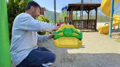 Amasya Belediyesi’nden Parklarda Yenileme Hamlesi: Çocuklar İçin Daha Güvenli Oyun Alanları