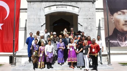 Amasya’da Kültürlerarası Buluşma: Başkan Sevindi, Yabancı Dans Topluluğunu Ağırladı