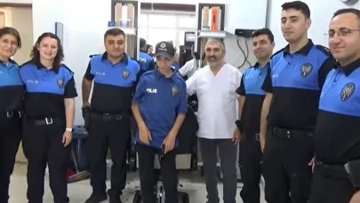 Otizmli Umut’un Tıraş Hayalini Polis Abileri Gerçekleştirdi