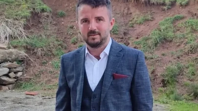 Traktörün altında kaldı hayatını kaybetti
