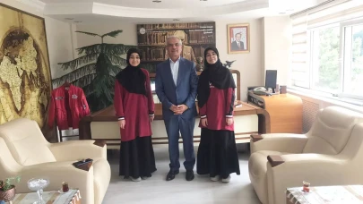 Merzifon Fen Lisesi Öğrencileri Umre Ödüllü Yarışmada Türkiye Derecesi Elde Etti