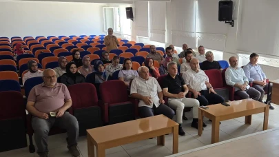 Suluova’da Yaz Dönemi Mesleki Çalışmalar Başladı: İlçe Müdürü Davu'dan Öğretmenlere Moral Ziyareti