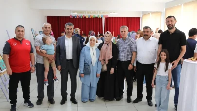 Suluova’da Sanatın Kalbi Bu Sergide Attı