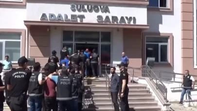 Amasya İl Emniyet Müdürlüğü’nden Uyuşturucu Operasyonu: 13 Şüpheli Tutuklandı!