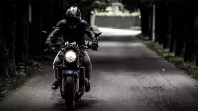 Rüyada Motor Görmek: Anlamı ve Yorumları