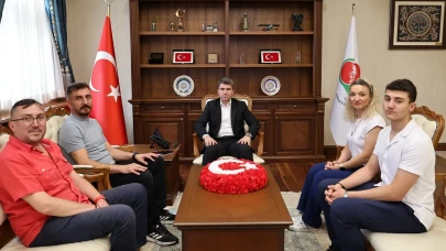 Amasya Valisi Önder Bakan’a Nezaket Ziyaretleri