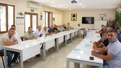 Amasya DSYB Süt Evi Personelleriyle Toplantı Yaptı: Hedef, Süt Kalitesini ve Üretimi Arttırmak