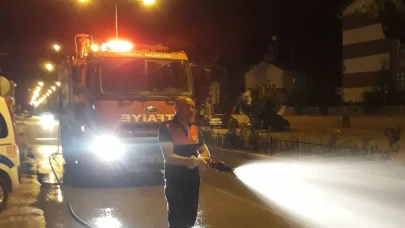 Taşova Belediyesi’nden Atatürk Bulvarı’nda Temizlik Atağı