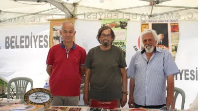 Amasyalı Yazarlar ve Hattat Ustası Şehzadeler Gezi Yolu’nda Kültür Standı Açtı
