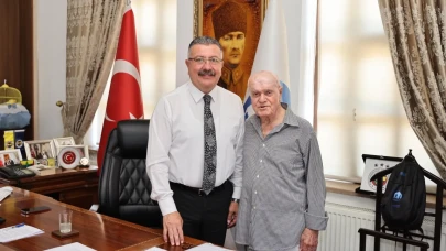 Başkan Alp Kargı’ya Ziyaretler Sürüyor: Anılar, Dostluklar ve İş Birliği Mesajları