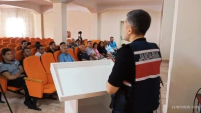Taşova’da Uyuşturucu ile Mücadeleye Kararlı Adım: UYUMA Projesi Anlatıldı
